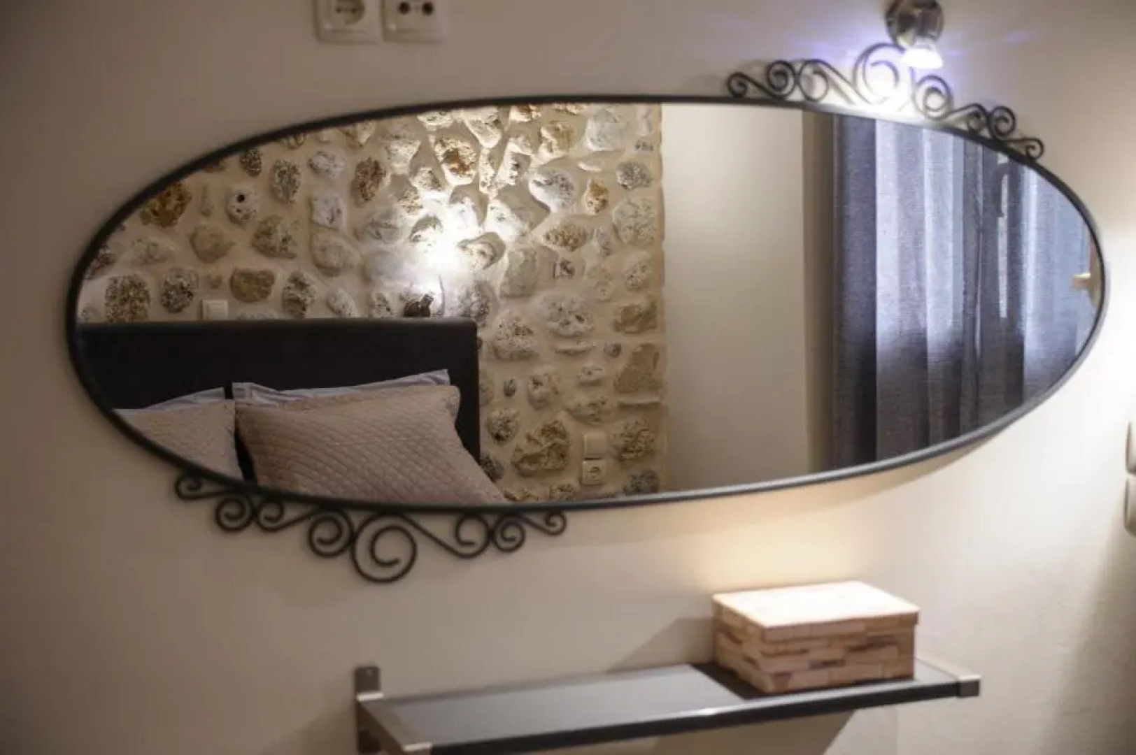 To Petrino (VIlla Markos)