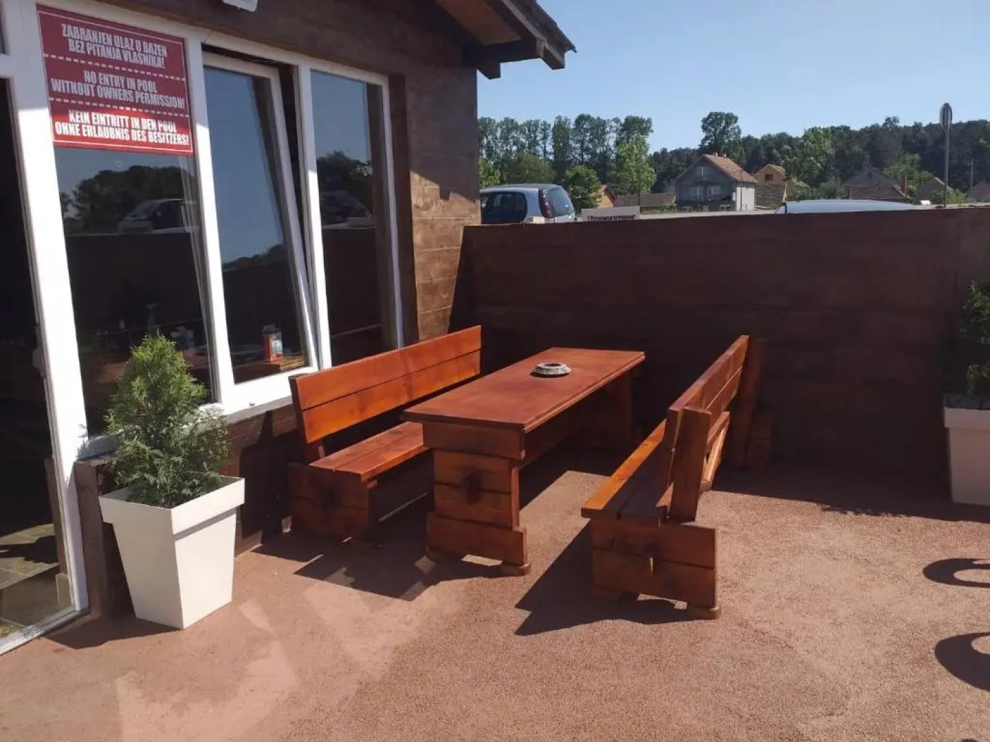 Apartments Vila Brzi & Beka