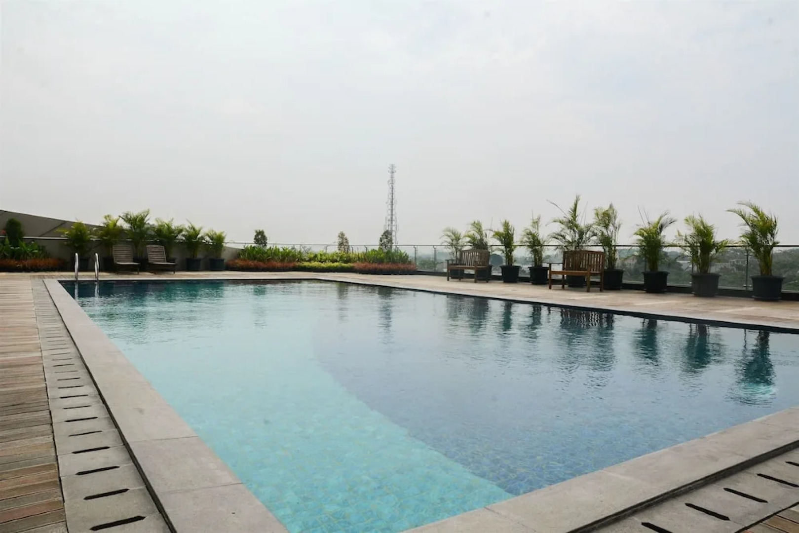 Cozy Studio Tree Park Apartment near BSD City
