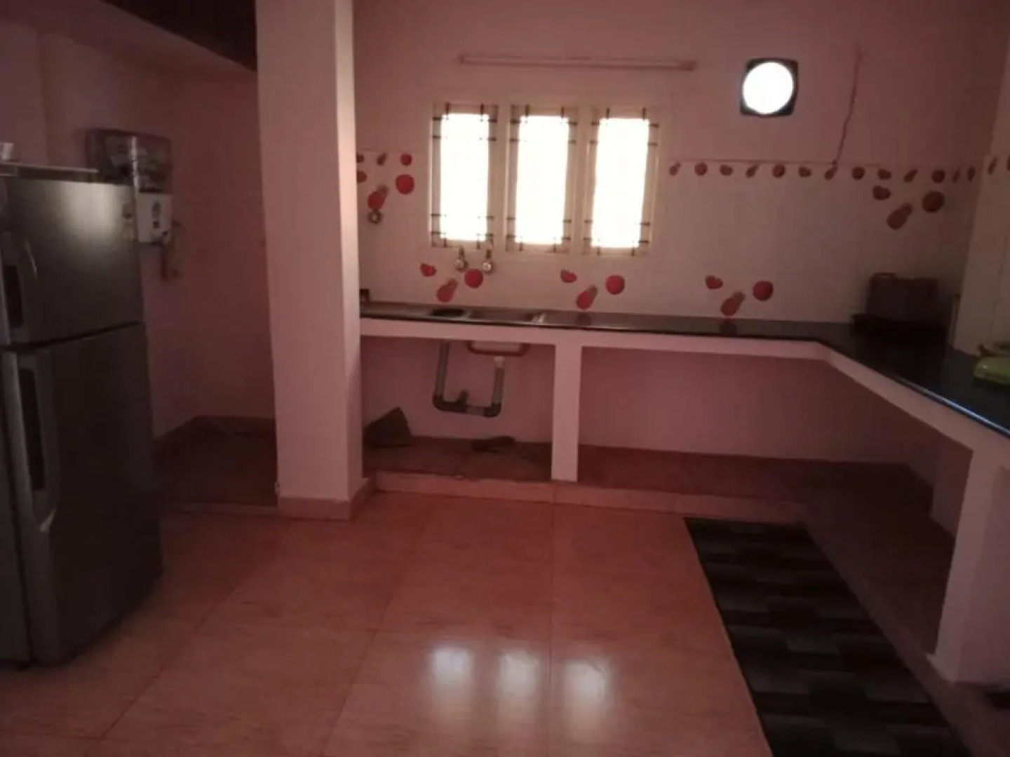 Ecr Beach House Guest House With Swimming Pool