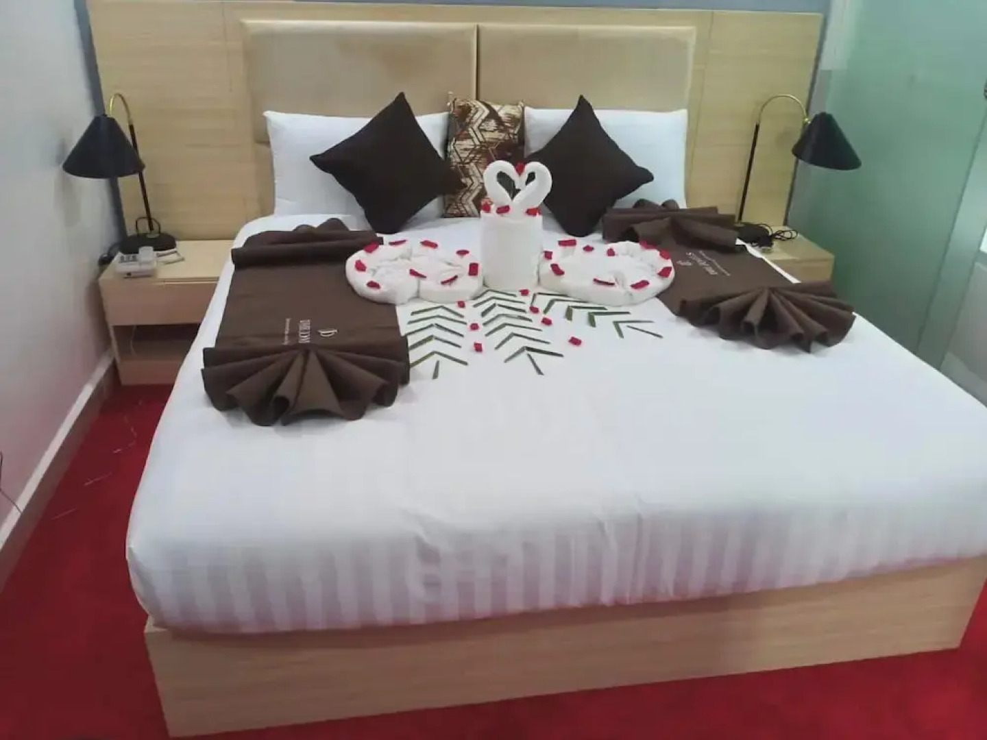 Dhe Jomels Hotel Siaya