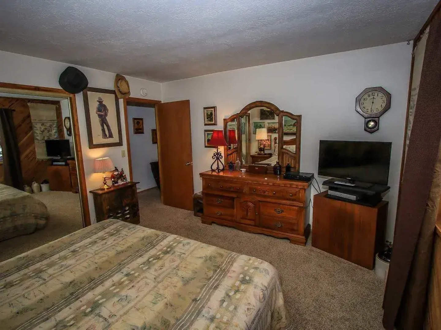 Popko's Place 1426 by RedAwning