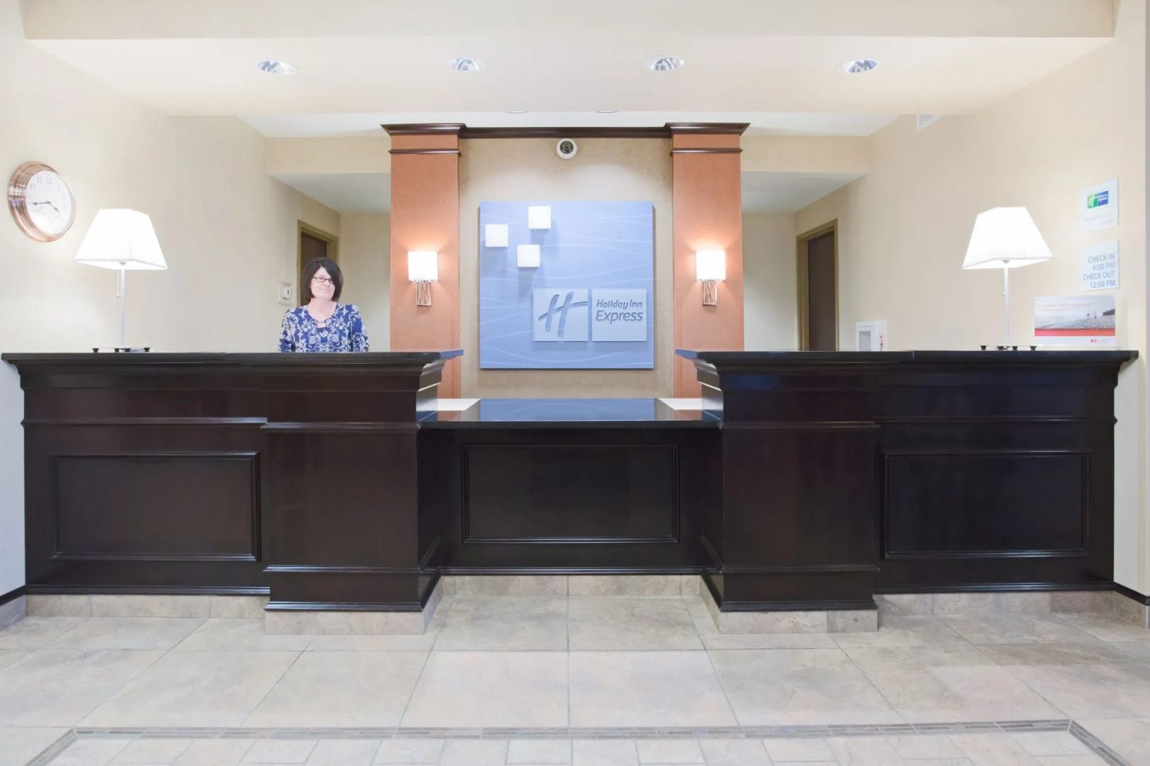 Holiday Inn Express & Suites Minot by IHG