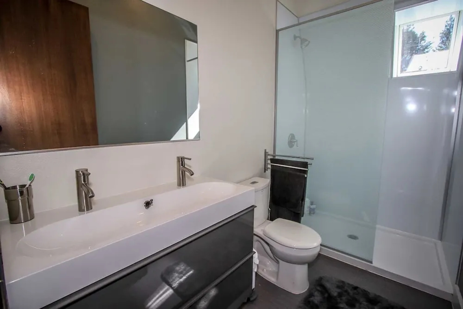 Glass Peak 1597 by RedAwning