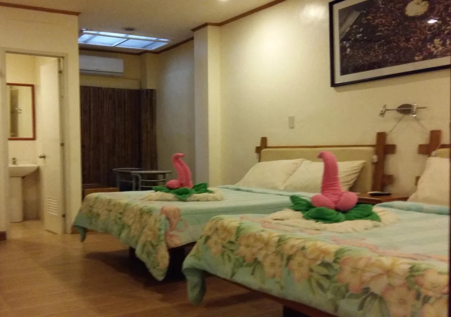 Flamingo Hostel