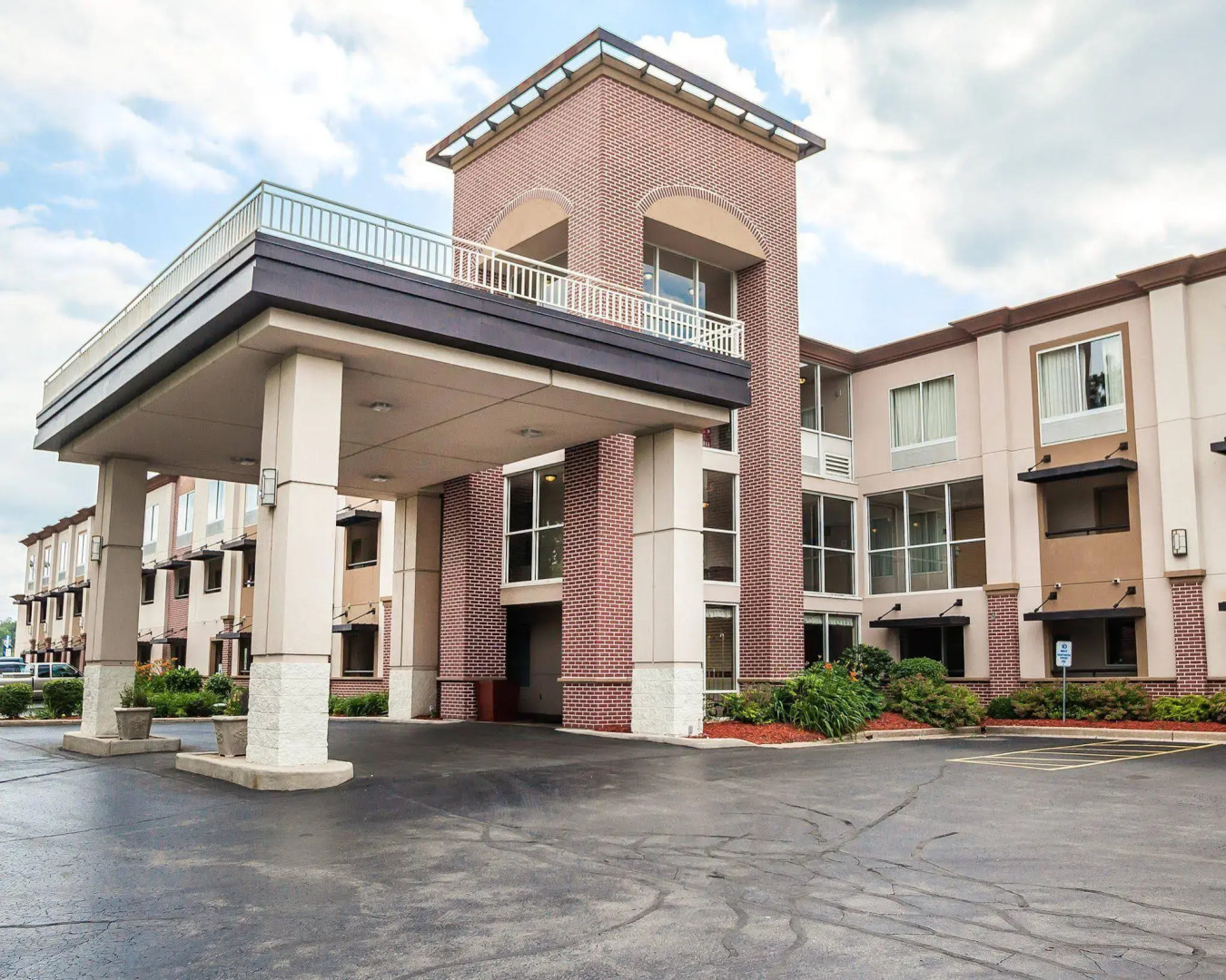 Quality Inn Milwaukee/Brookfield