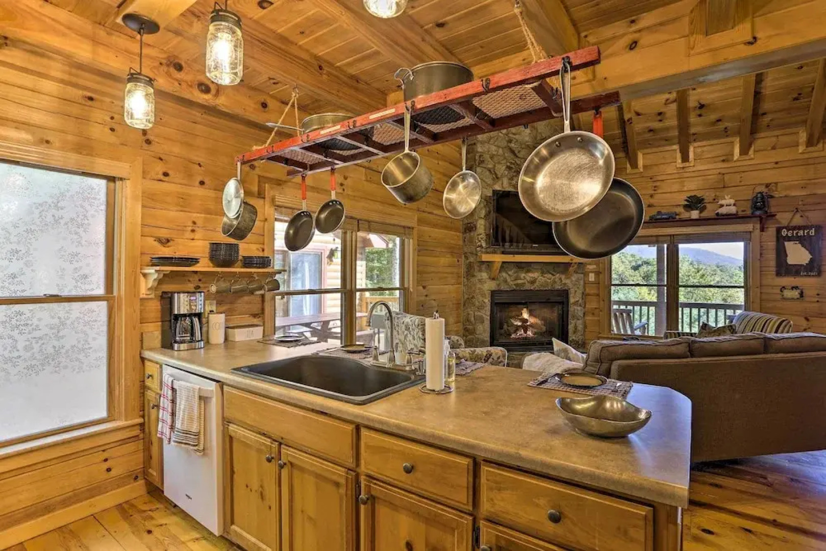 Lovely Log Cabin + Bunkhouse w/ Views & Yard!