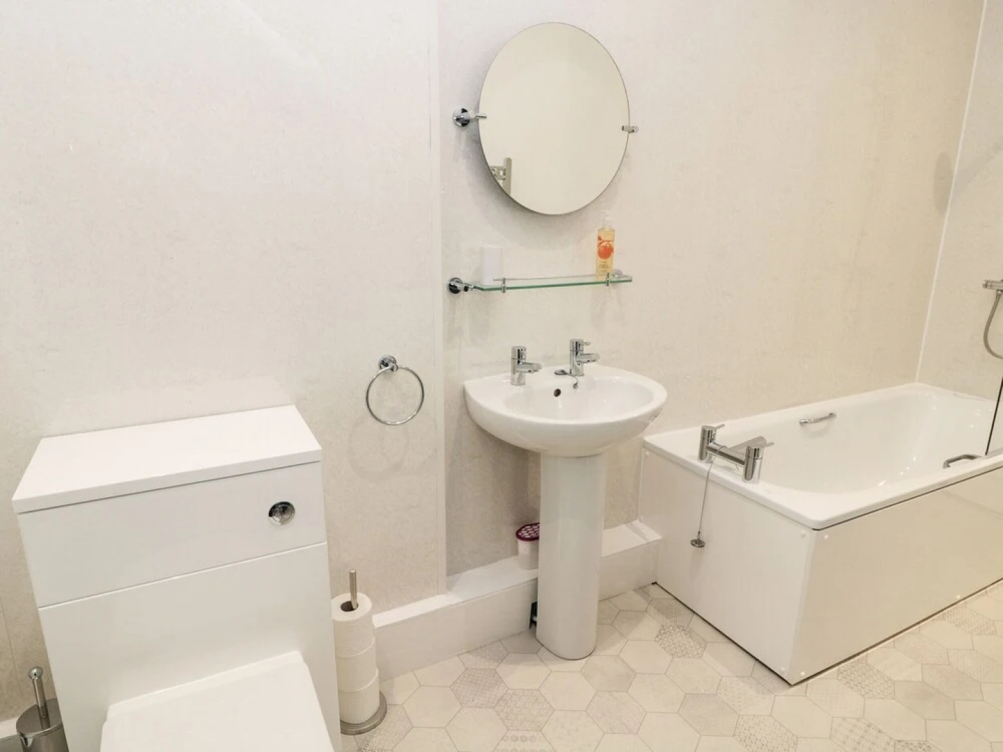 Little Robin - South Farm