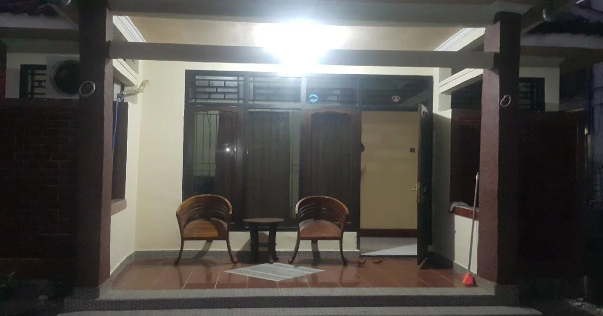 Hotel Any Lestari Lakey