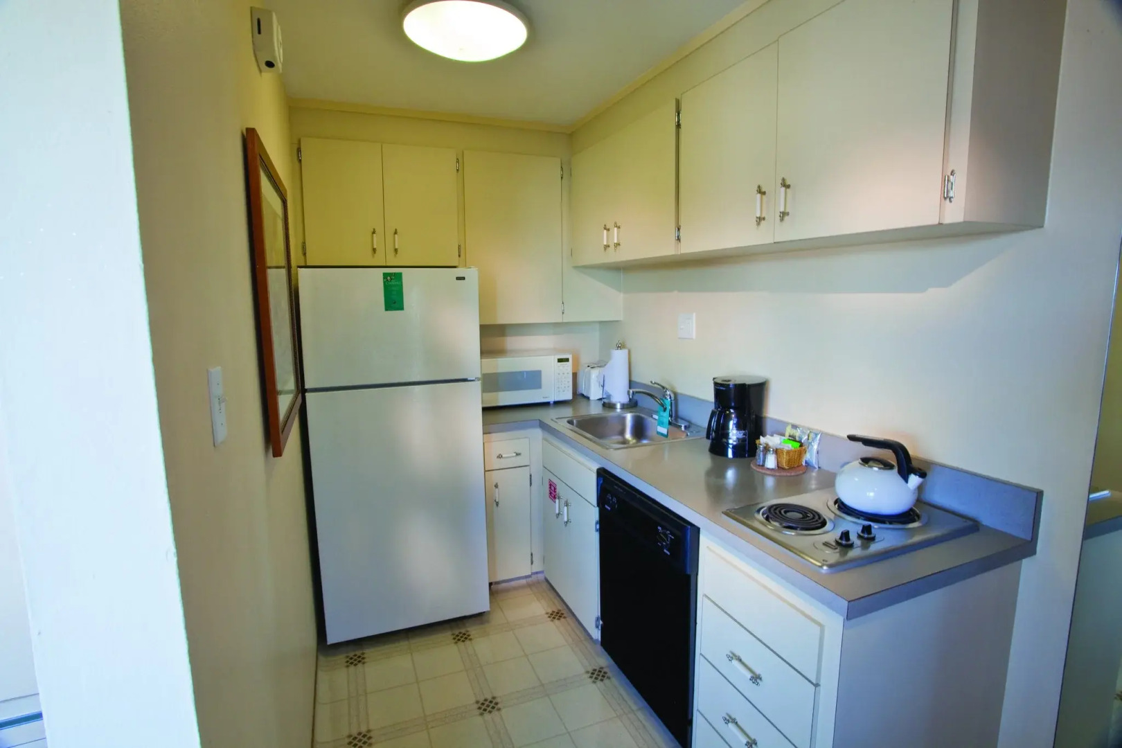 Suites At Fishermans Wharf