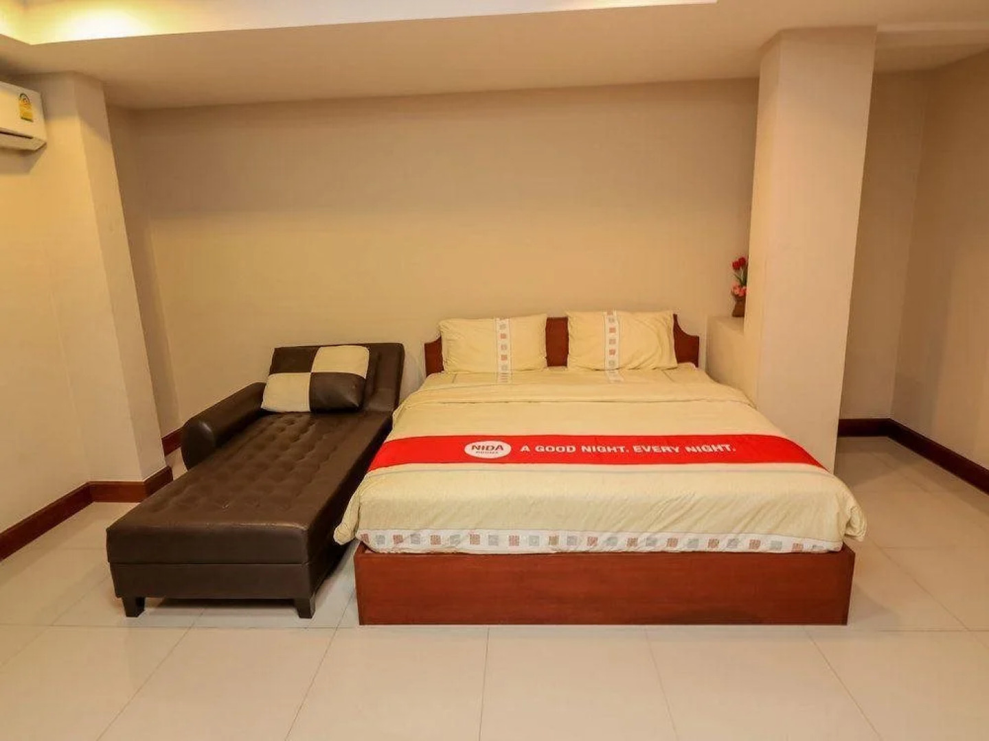 Nida Rooms Saraphi 99 Queen