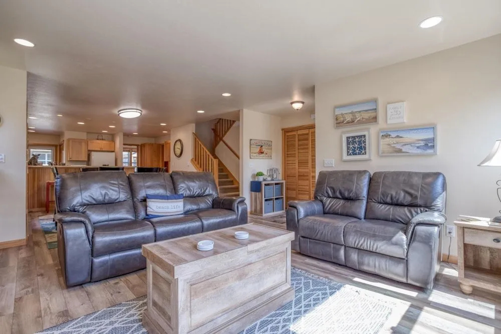 Seas The Day Pacific City