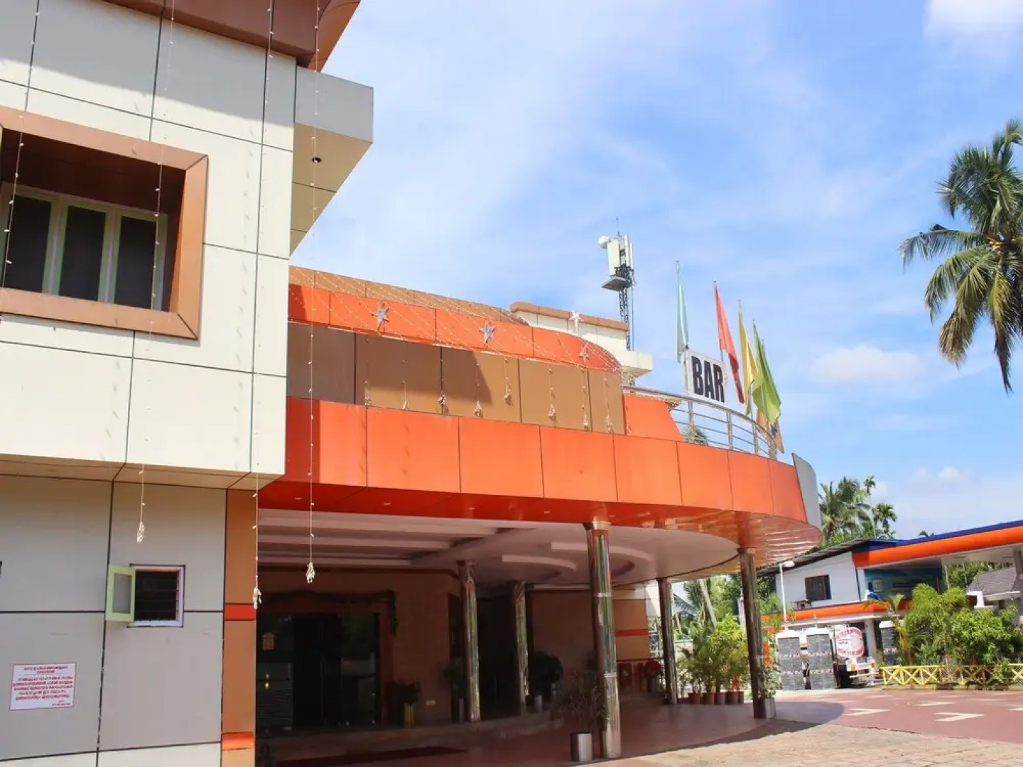 OYO 14234 Kangappadan Residency