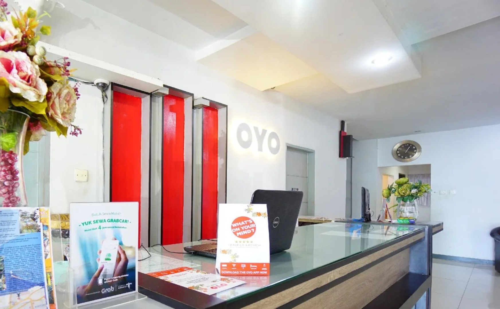 OYO 1318 Hotel Prince Boulevard