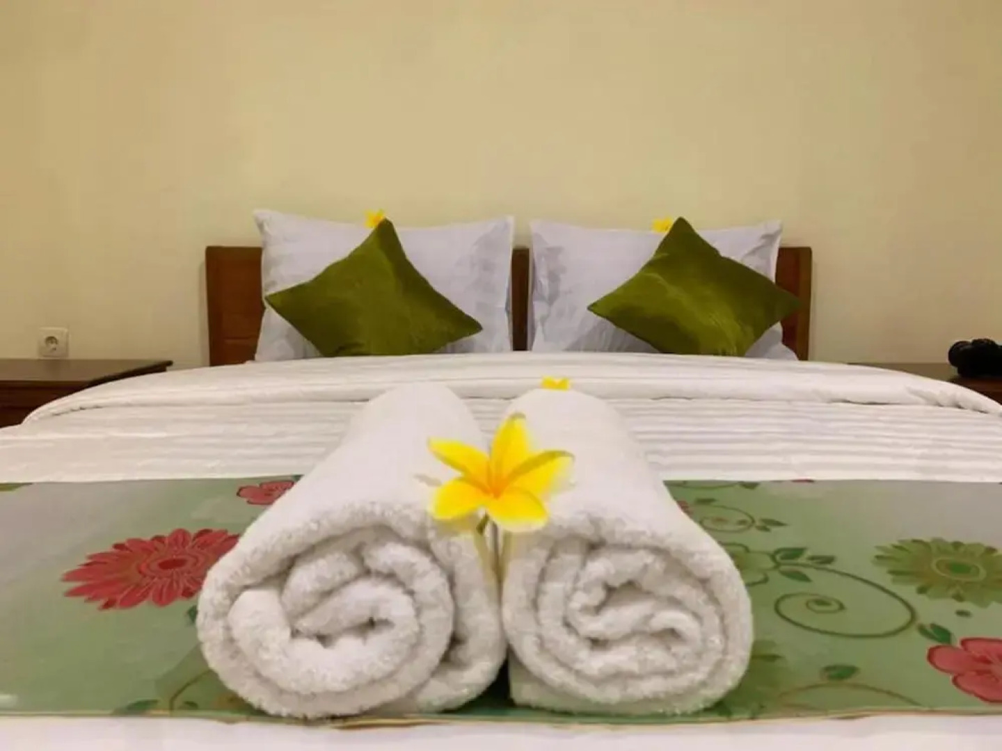 Green orry inn cafe & cottages