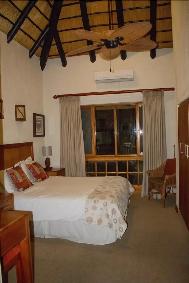 Legend Safaris - Kruger Park Lodge