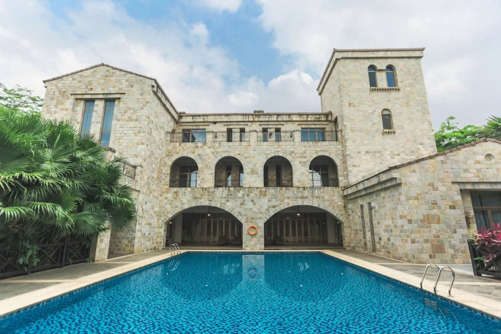 Hainan Xikang Wellness & Resorts