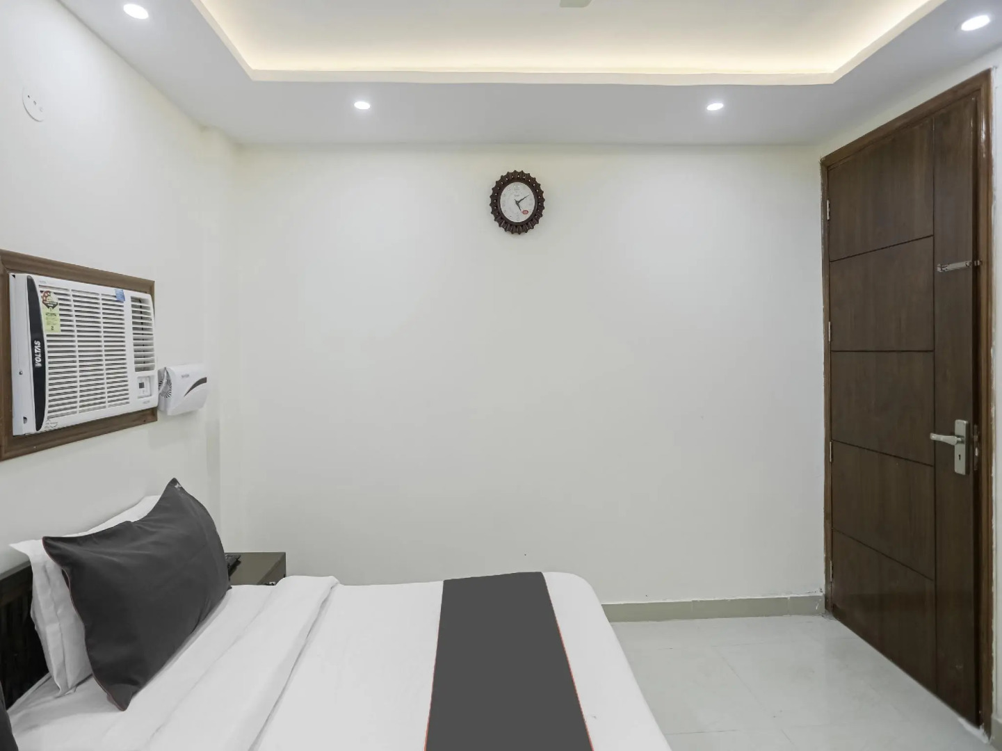 Collection O 85894 Hotel City Light Guest House