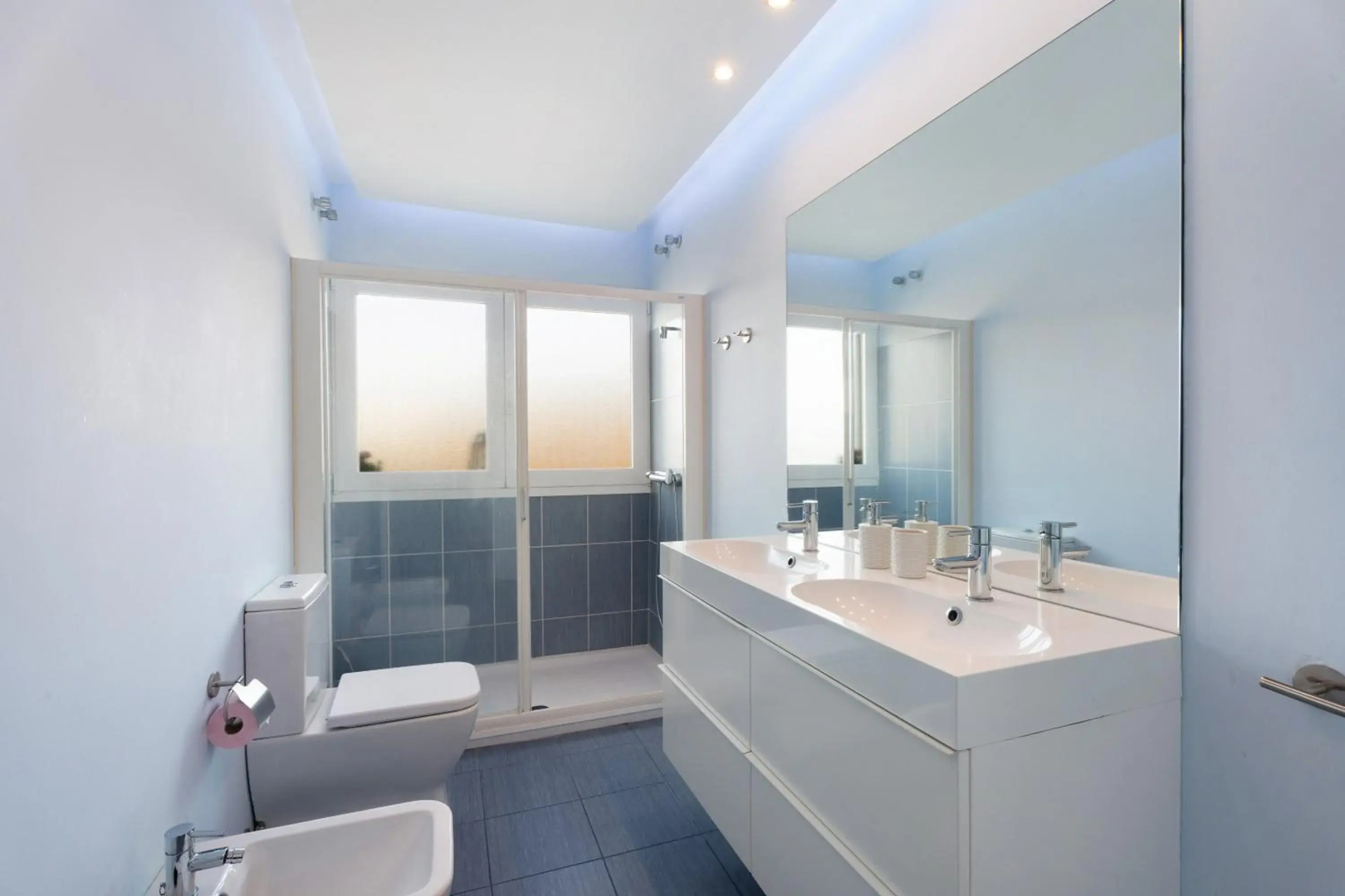 VILLA BAHIA DE MICHEL, Piscina climatizable, Free Wifi, BBQ