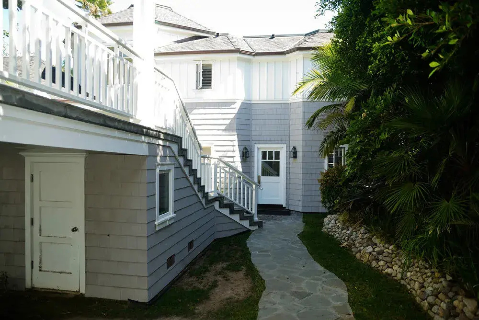 Luxurious French Style Oceanside Malibu House
