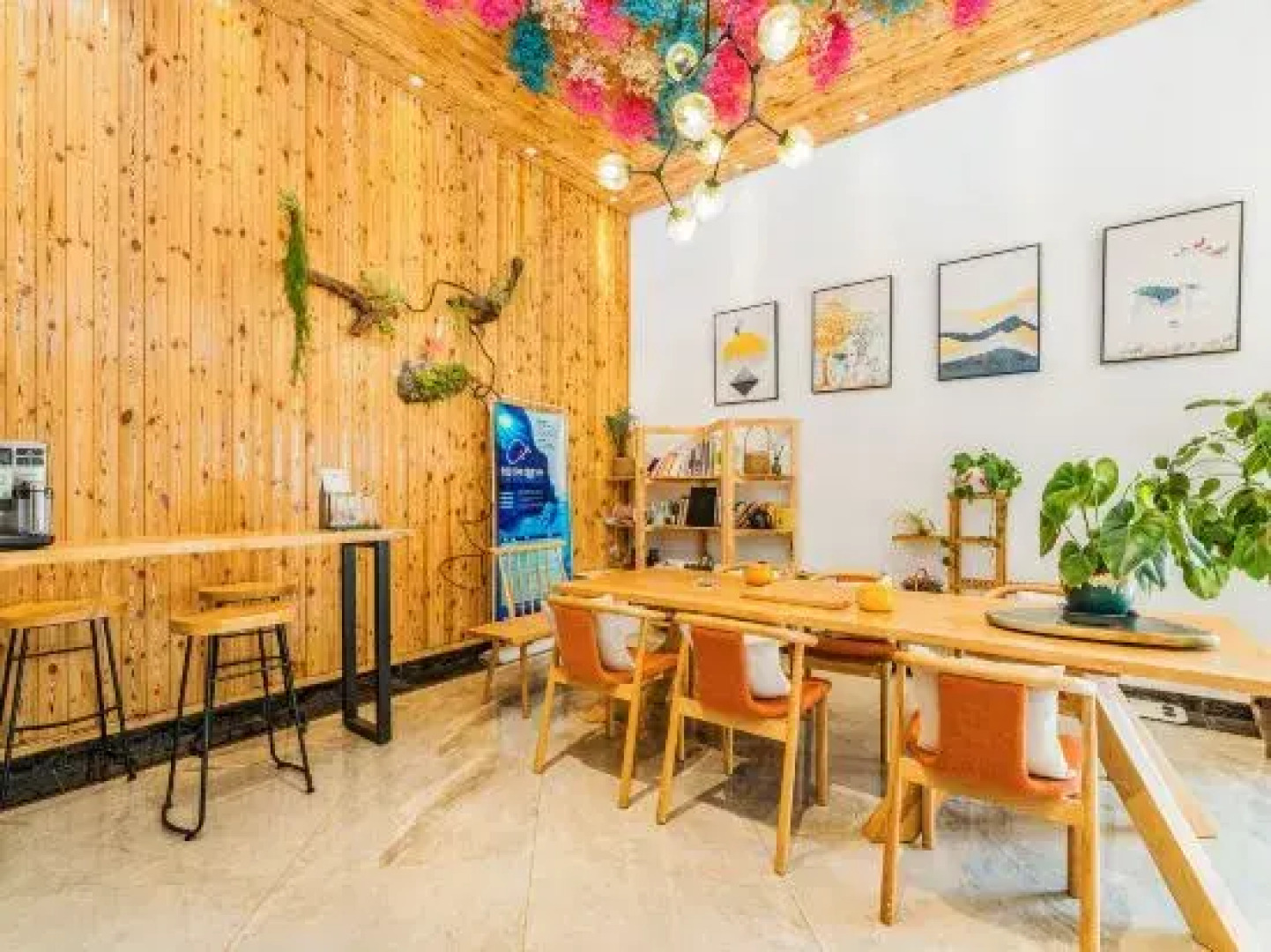 Lake of Fuxian Bicheng B&B (Chengjiang Sun Mountain Branch)