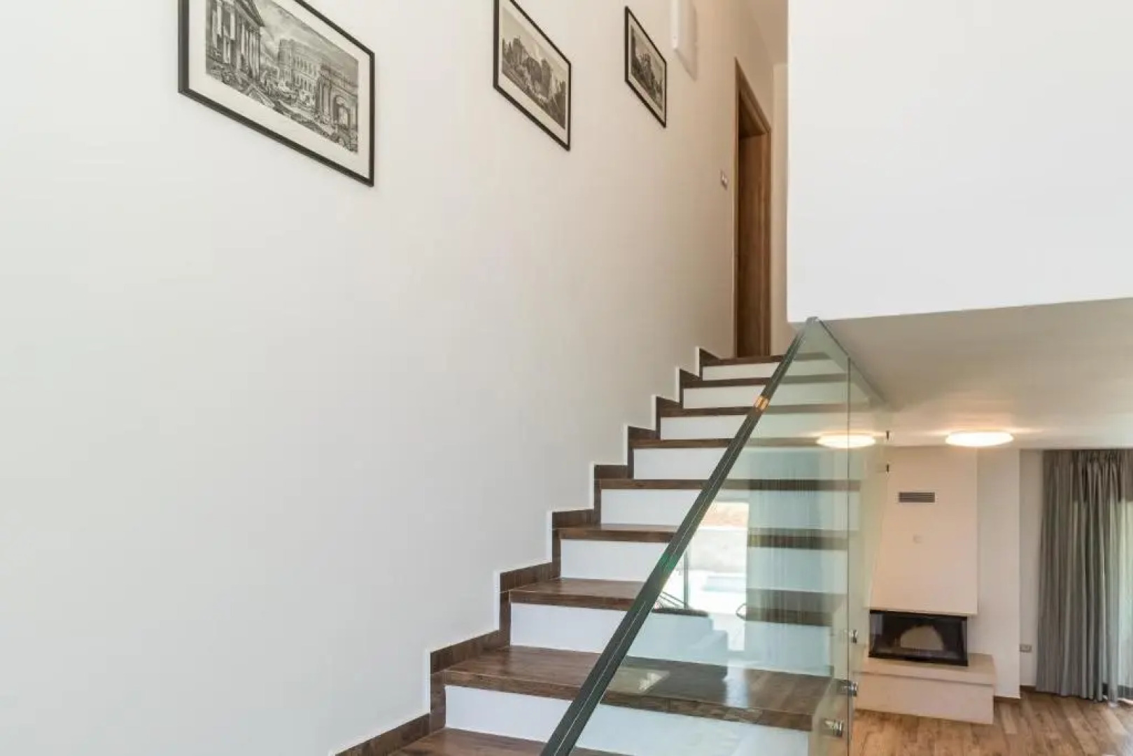 Charming villa Roma with private pool near Pula