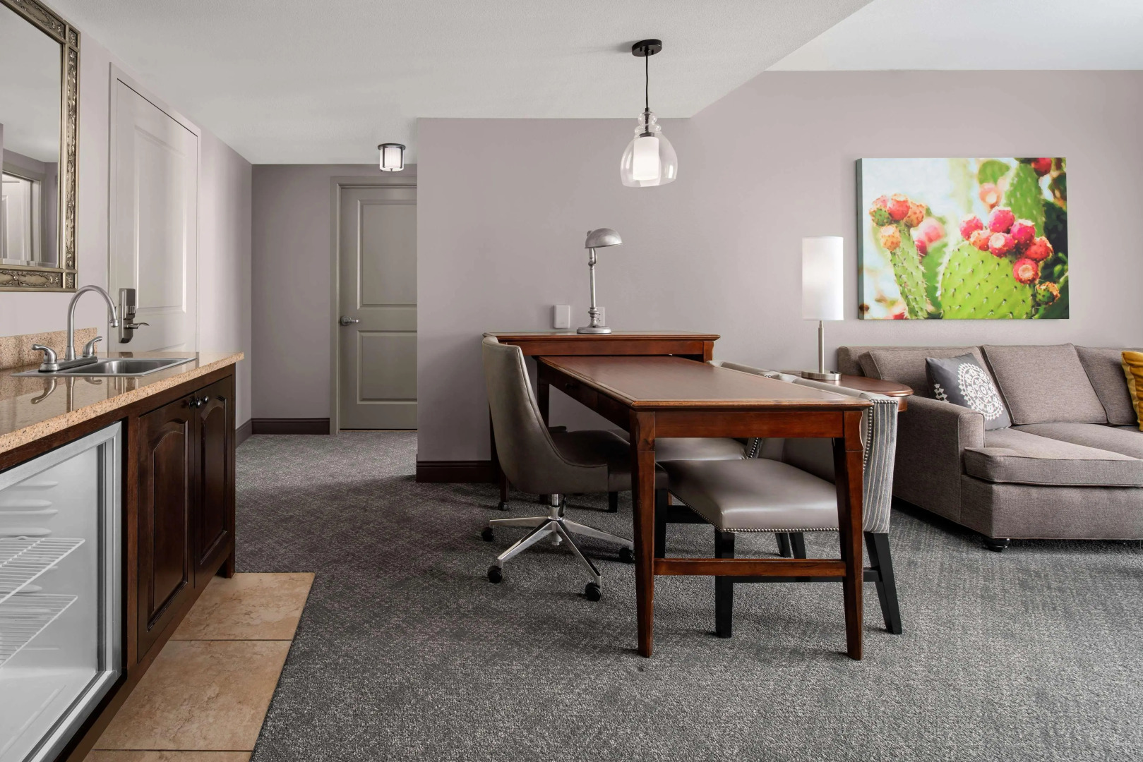 Embassy Suites San Antonio Riverwalk-Downtown