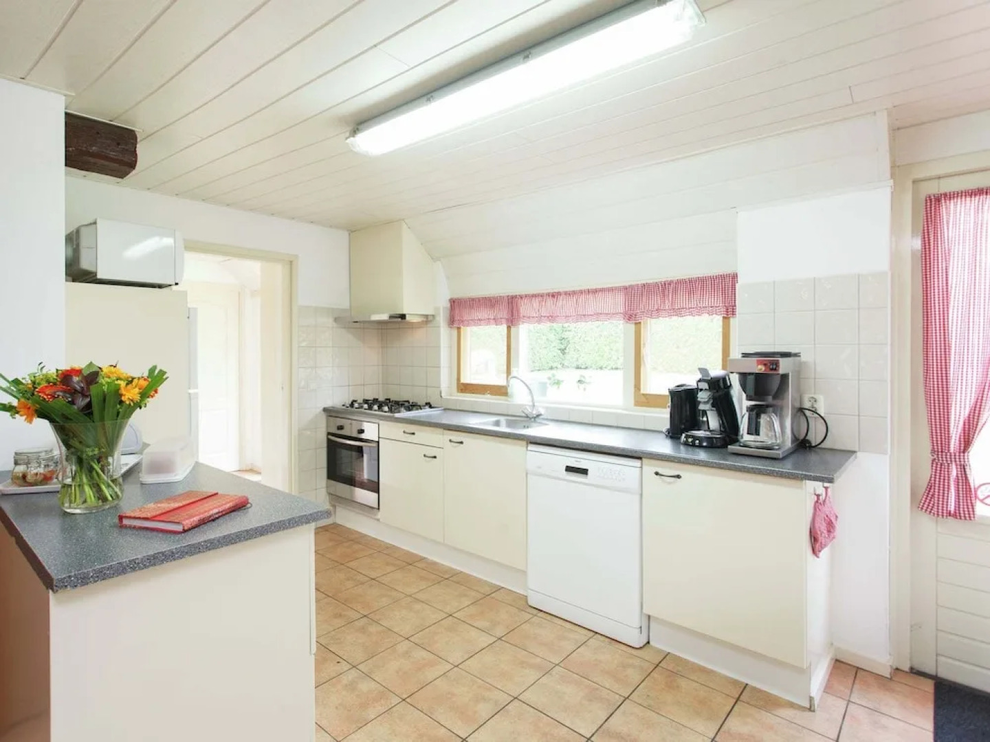 Farmhouse is Located in the Outskirts of Moergestel