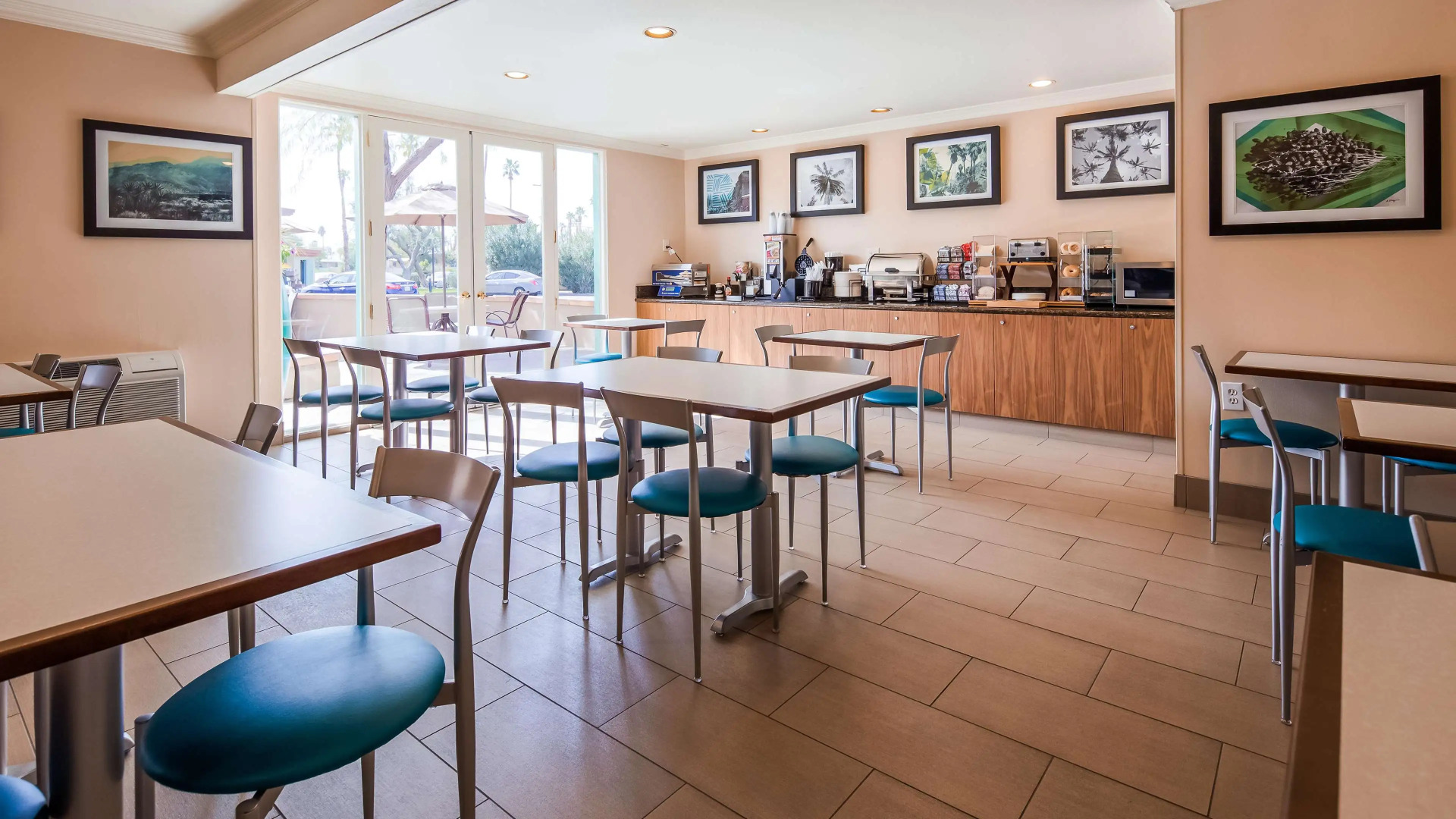 Best Western Date Tree Hotel