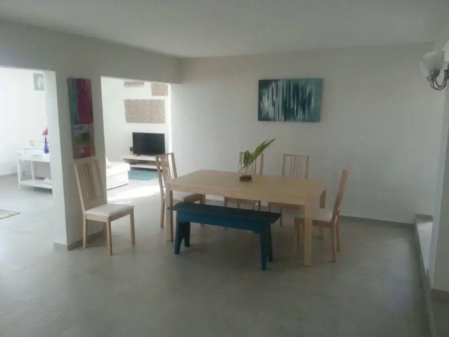 Dorado Centrally Located Guest House