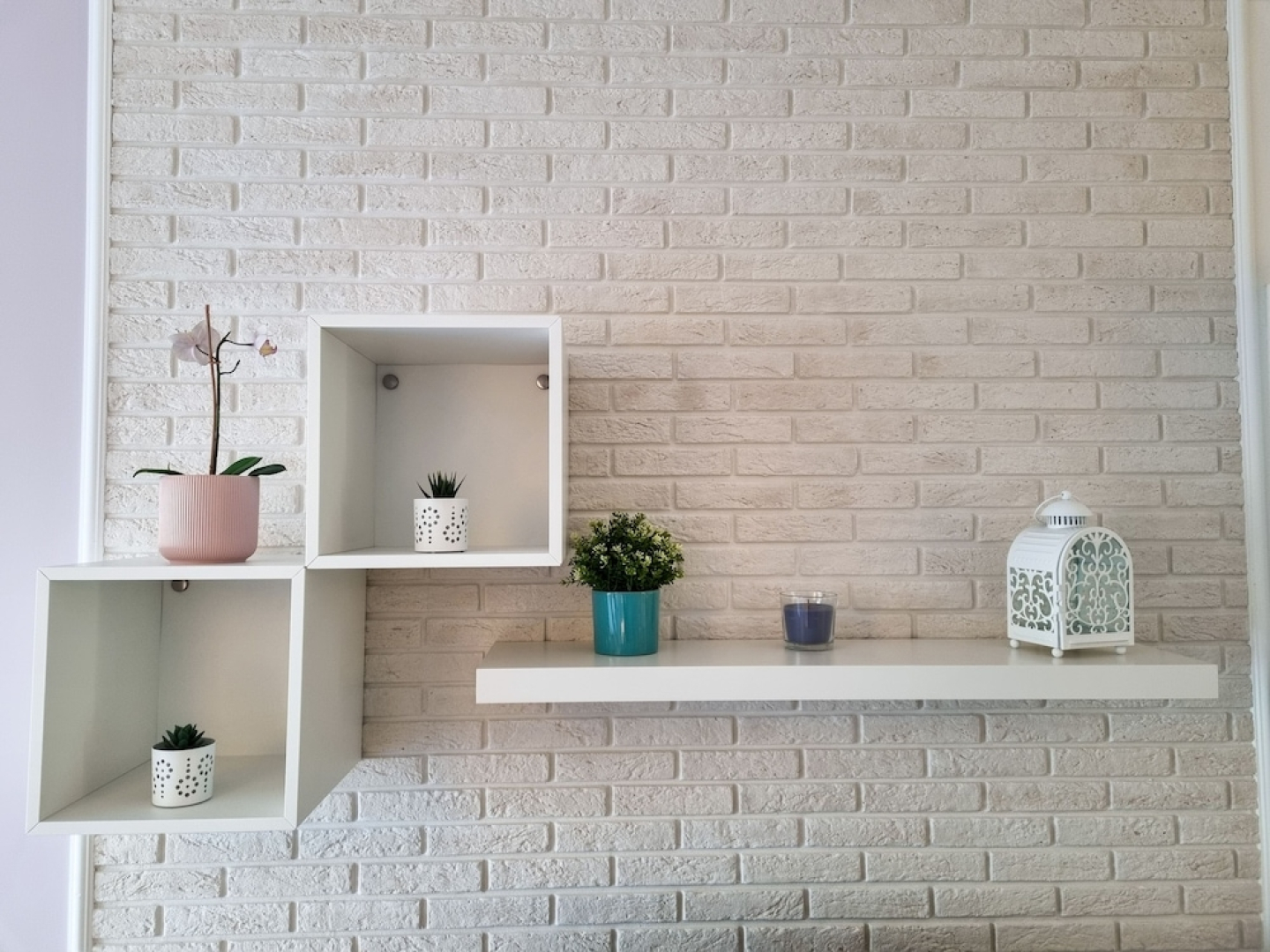 Tiberius Pool Apartments