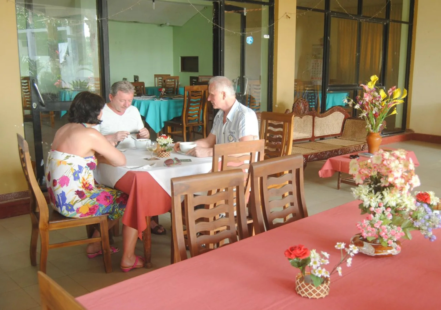 Lily Restaurant and Inn