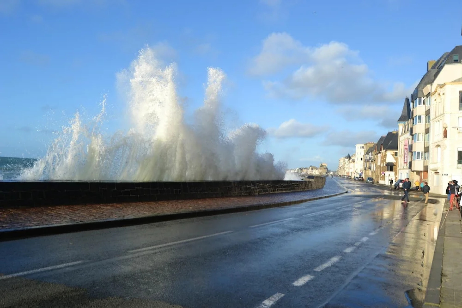 House With 2 Bedrooms in Saint-jouan-des-guérets, With Enclosed Garden