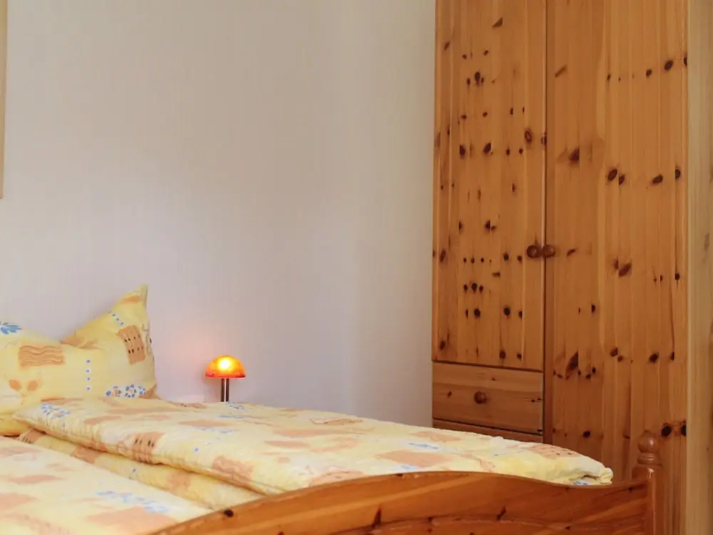 Charming Bungalow in Dranske near Baltic Sea