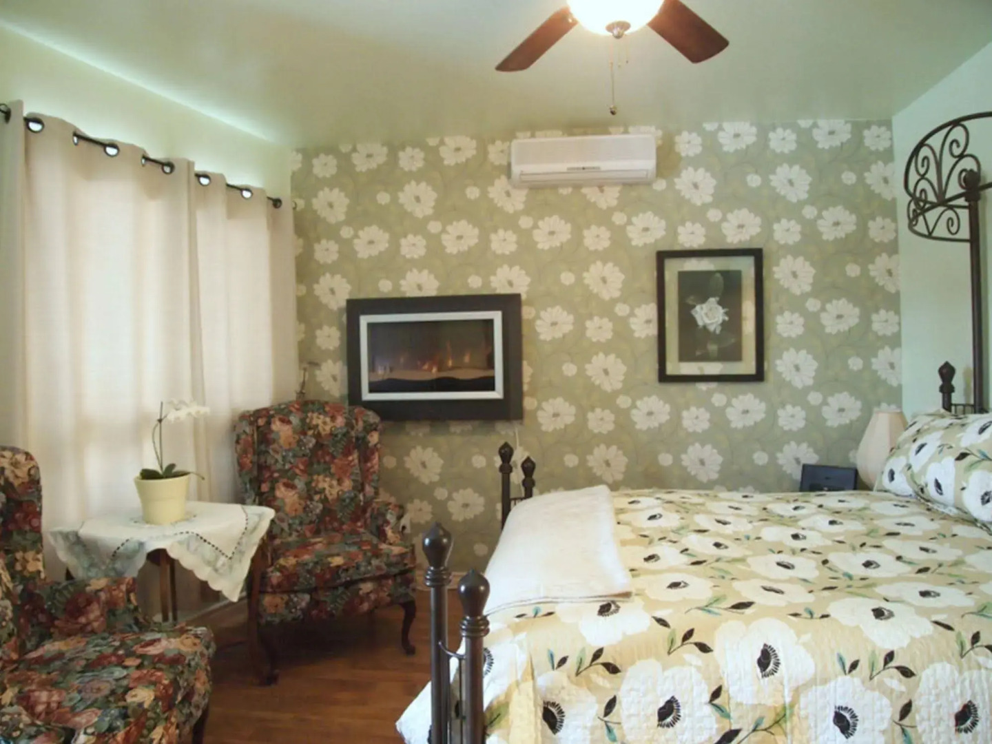 Our Valley View Bed & Breakfast