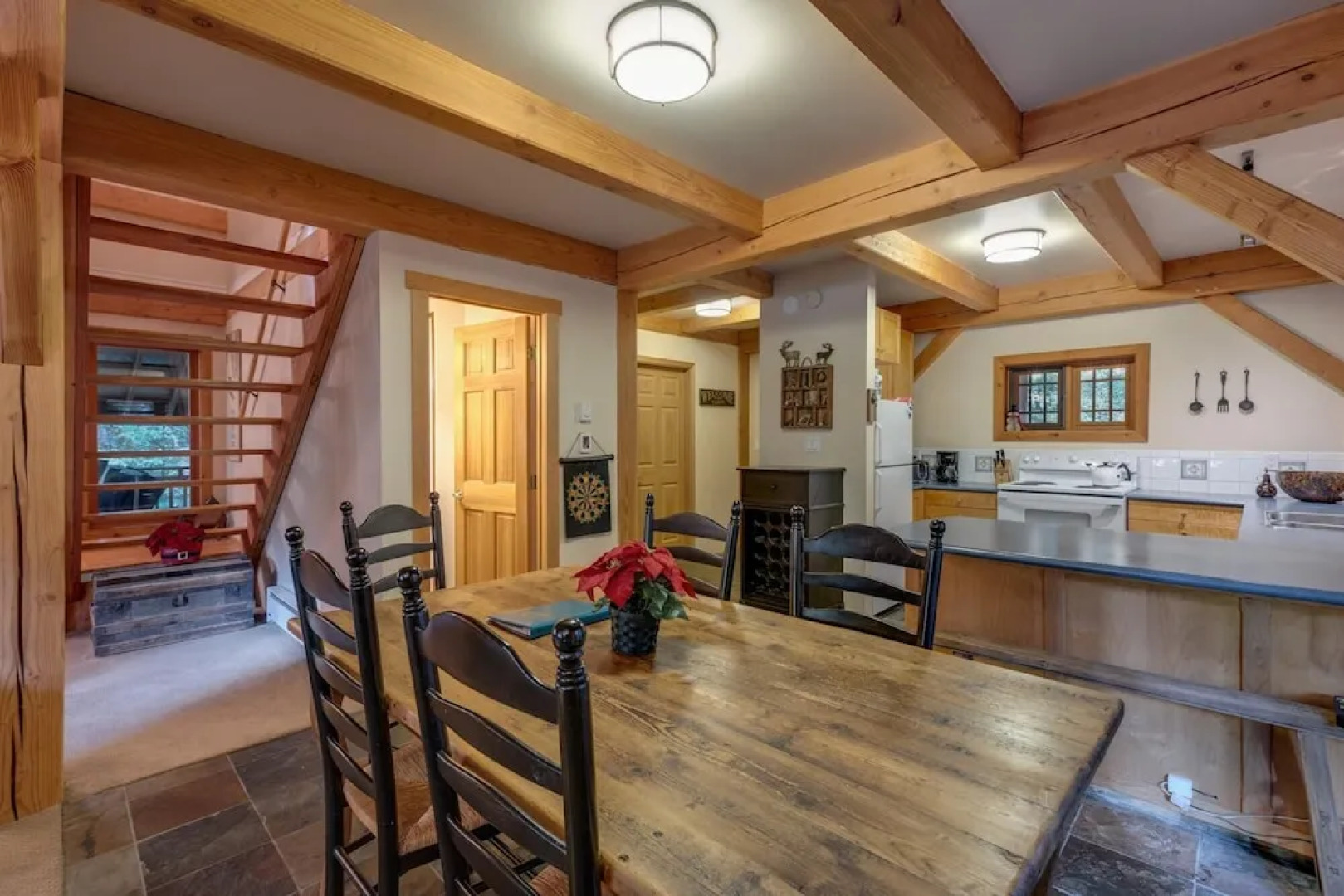 Mt. Baker Lodging Cabin 45 (Sleeps 6)