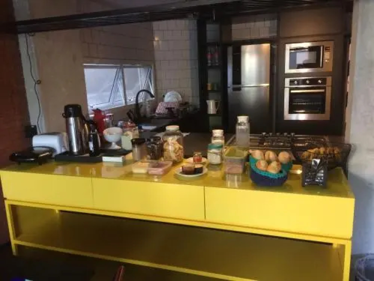 Artsy Vitoria Hostel