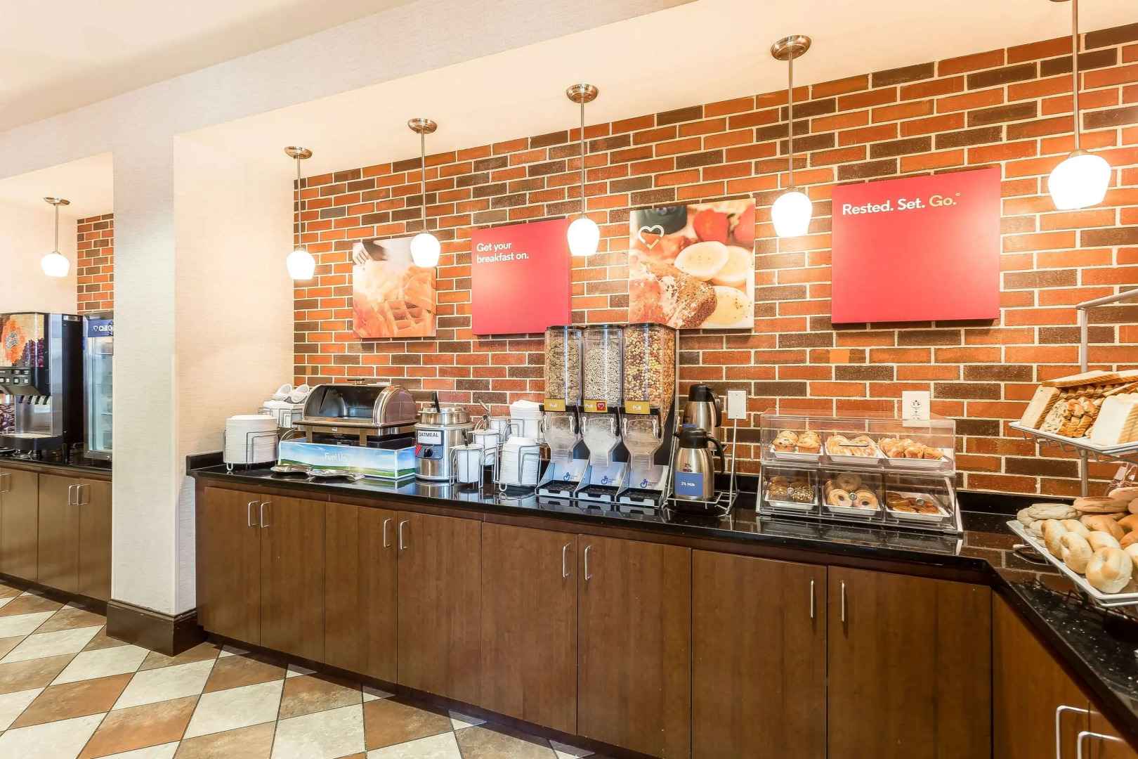 Comfort Suites Charleston West Ashley