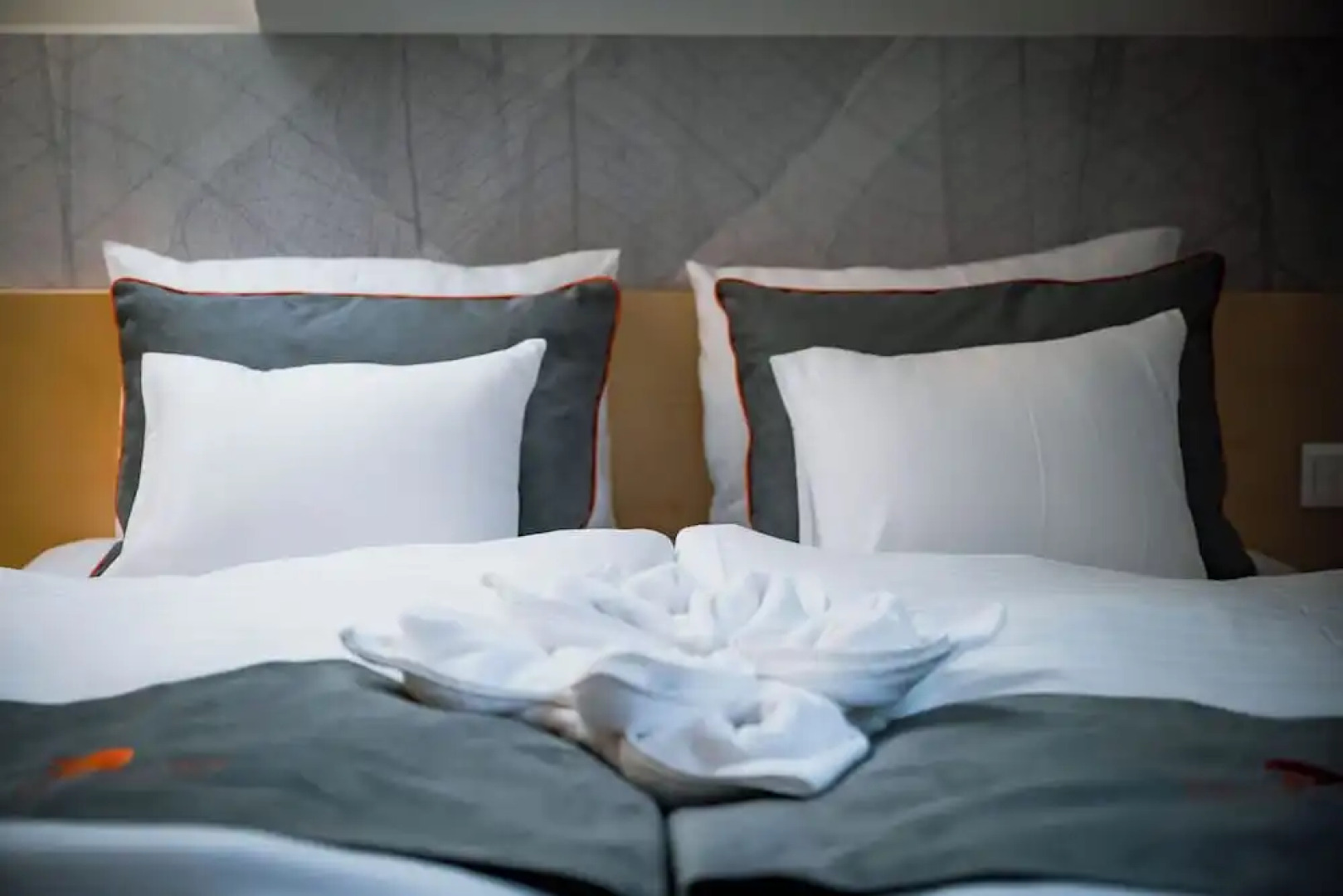 Eleven Business & Sport Hotel