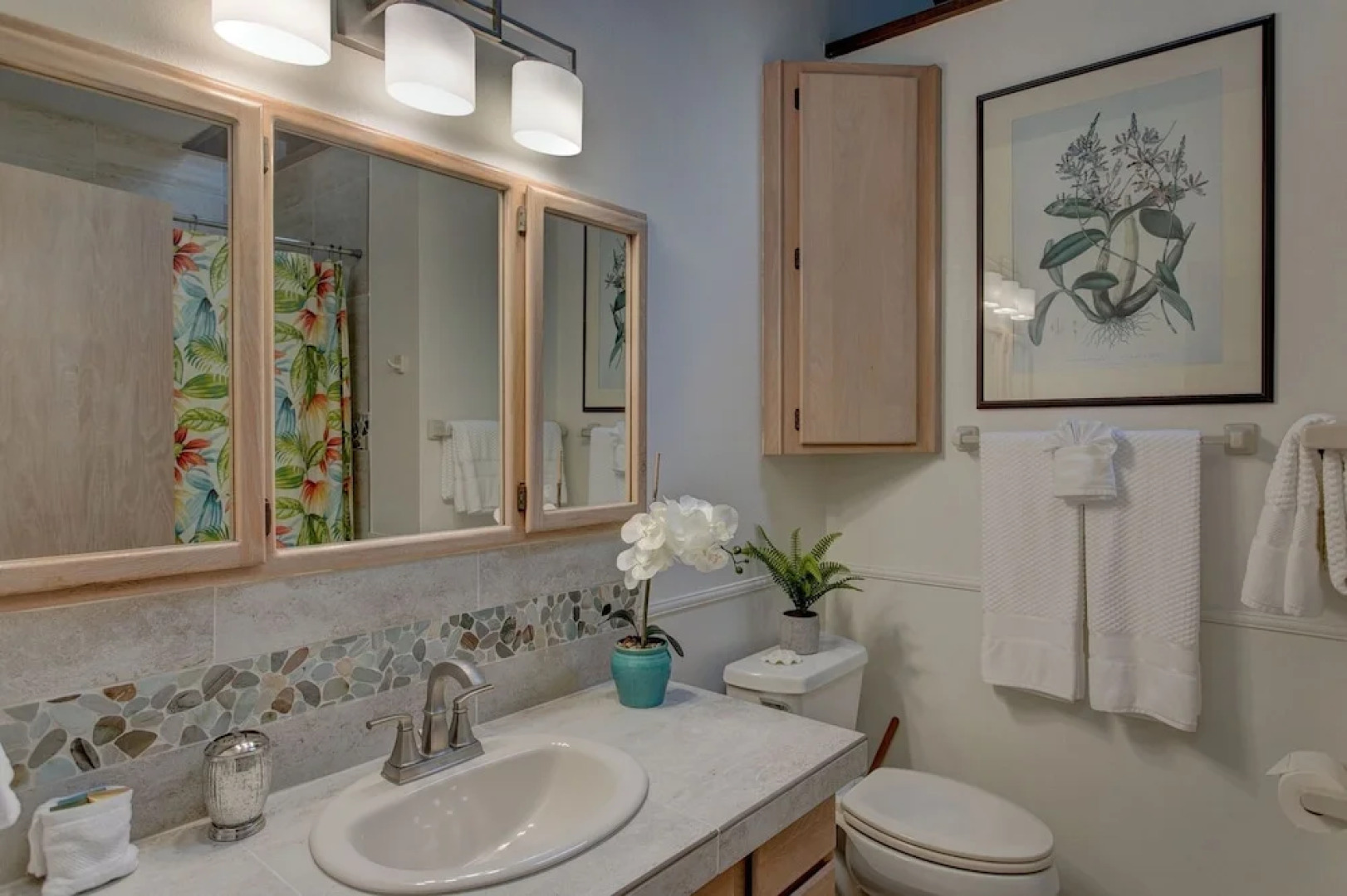 Kaloli Sunrise By The Sea 2 Bedroom Home by Redawning