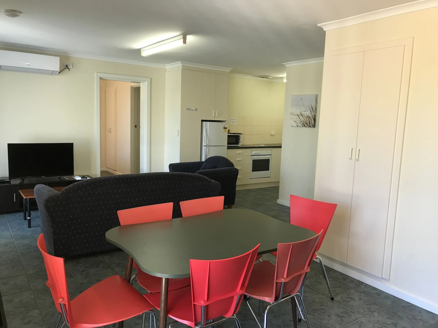 Robetown Motor Inn & Apartments