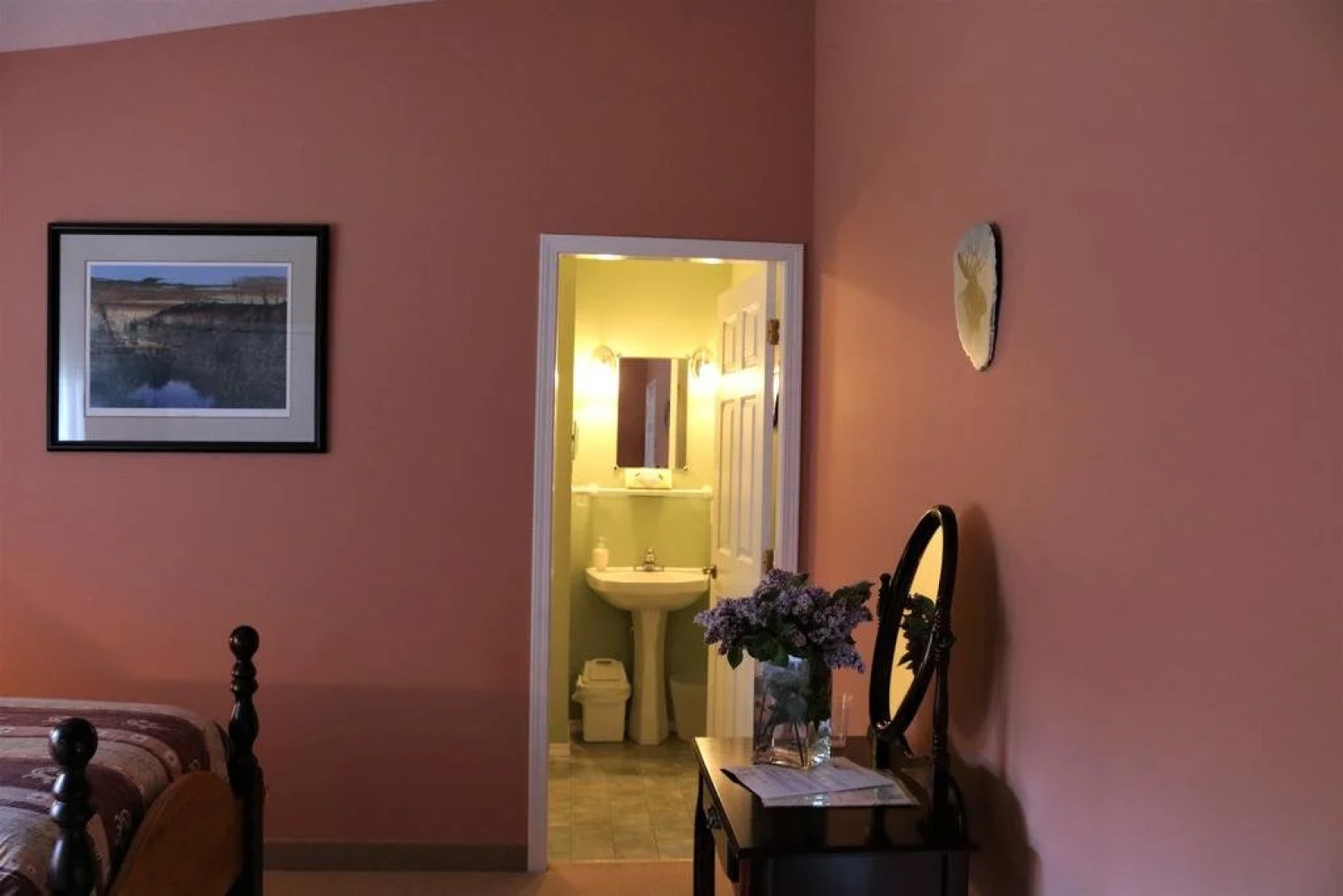 Mulvehill Creek Wilderness Inn