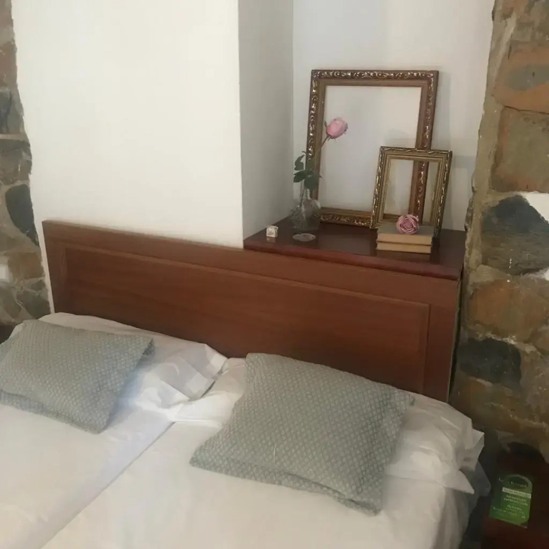 LEON DORMIDO Room & Apartments