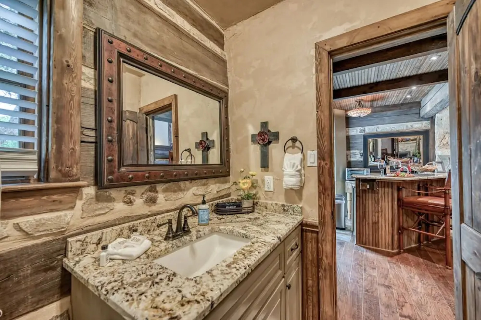 Luxury 23-ac Ranch Casita W/hot tub and Firepit!