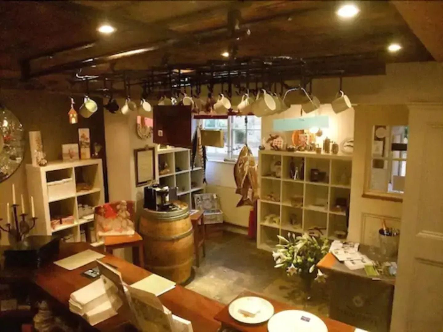 The White Cliffs Hotel