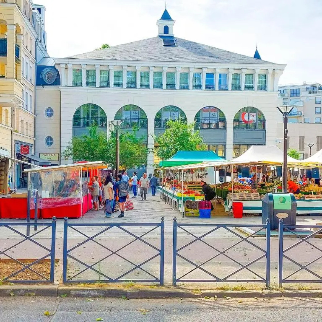 VILLA REIALA Chaville