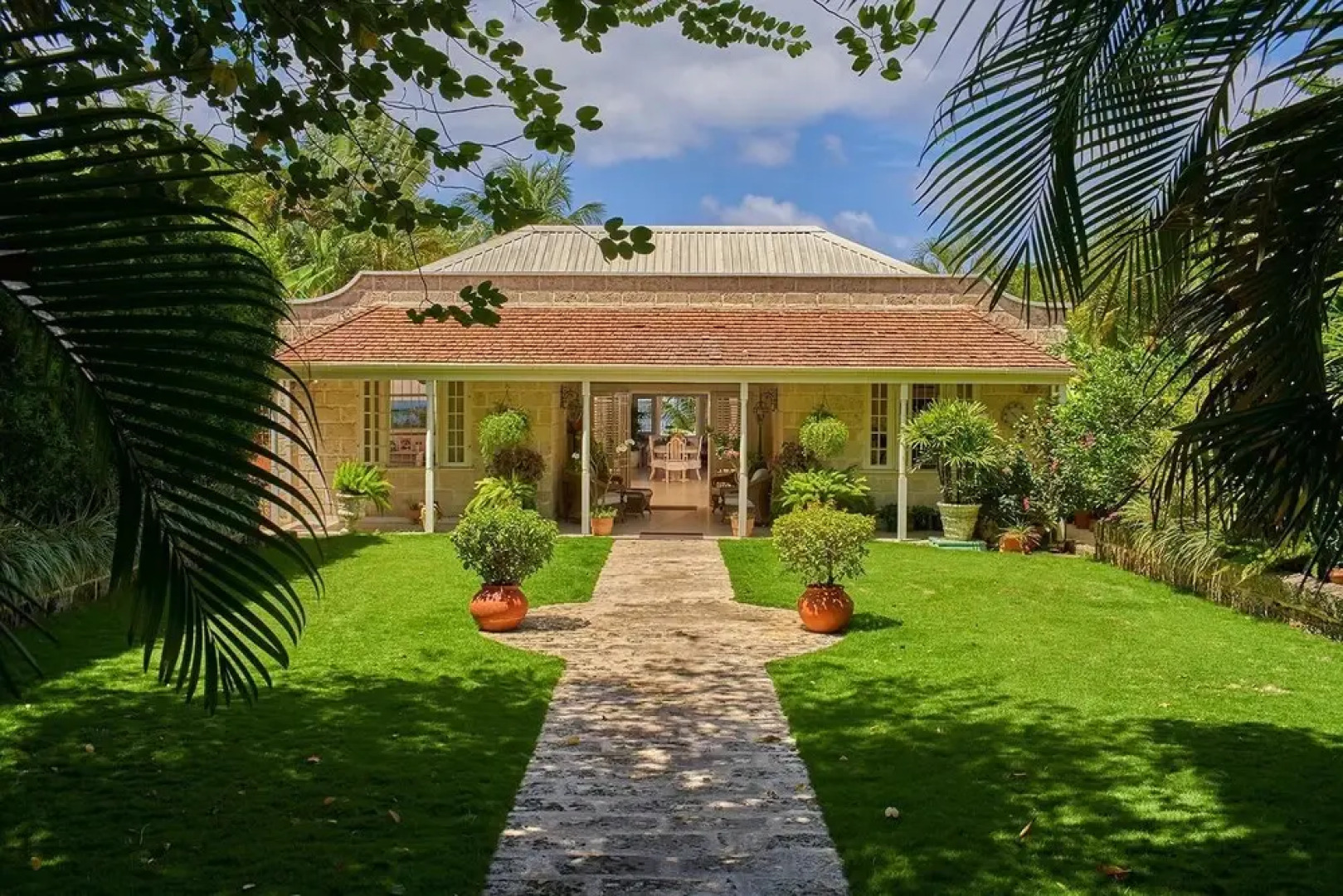 Luxury Beach Front Villa Estate