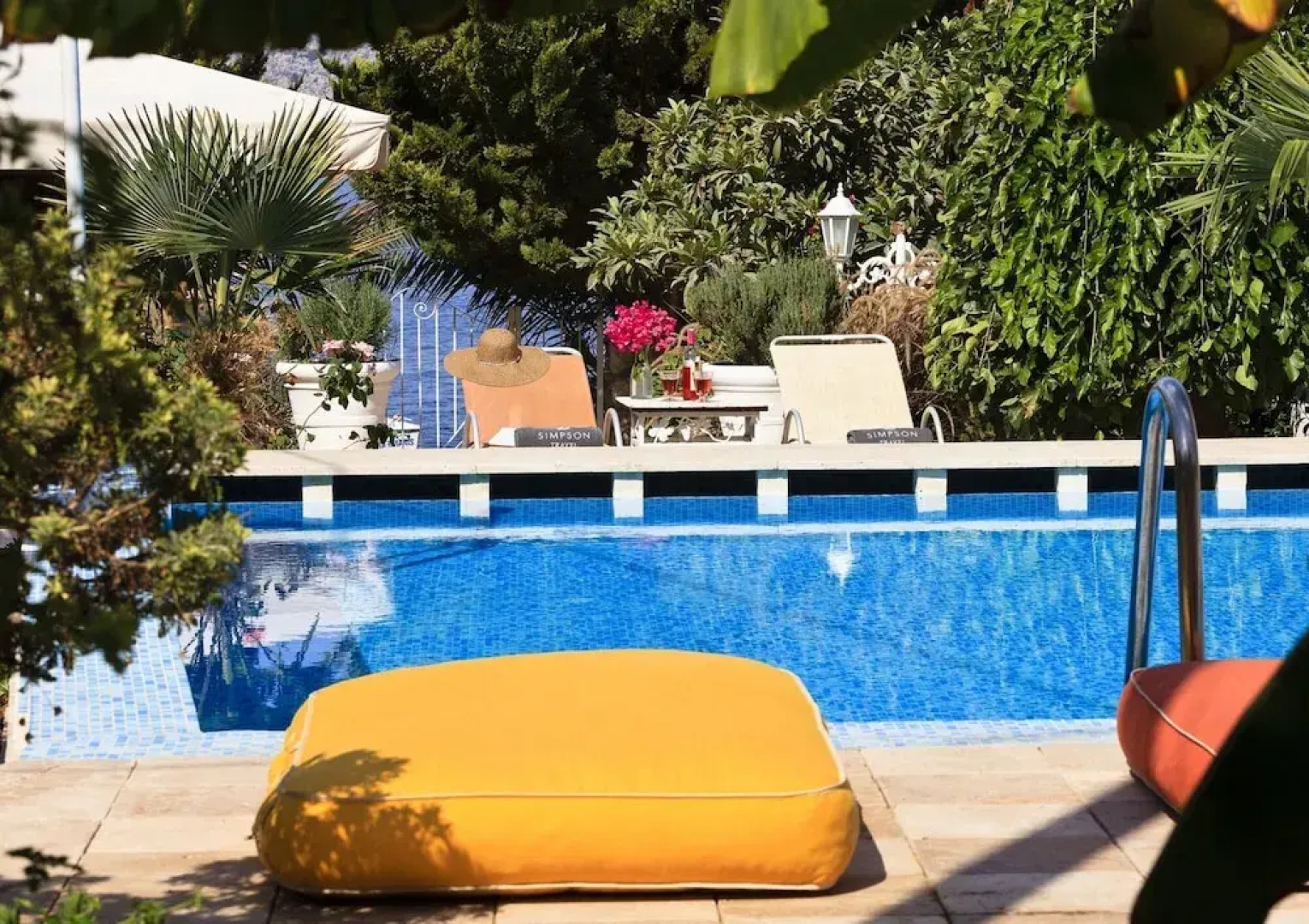 Waterfront Cottage in Ta l ca