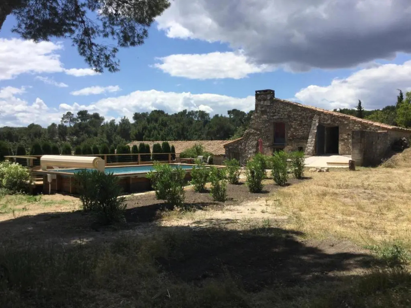 Ferme provençale traditionnelle avec piscine privée, dans un site naturel exceptionnel en campagne de Maussane les Alpilles, 8 personnes, LS1-314 MARCA