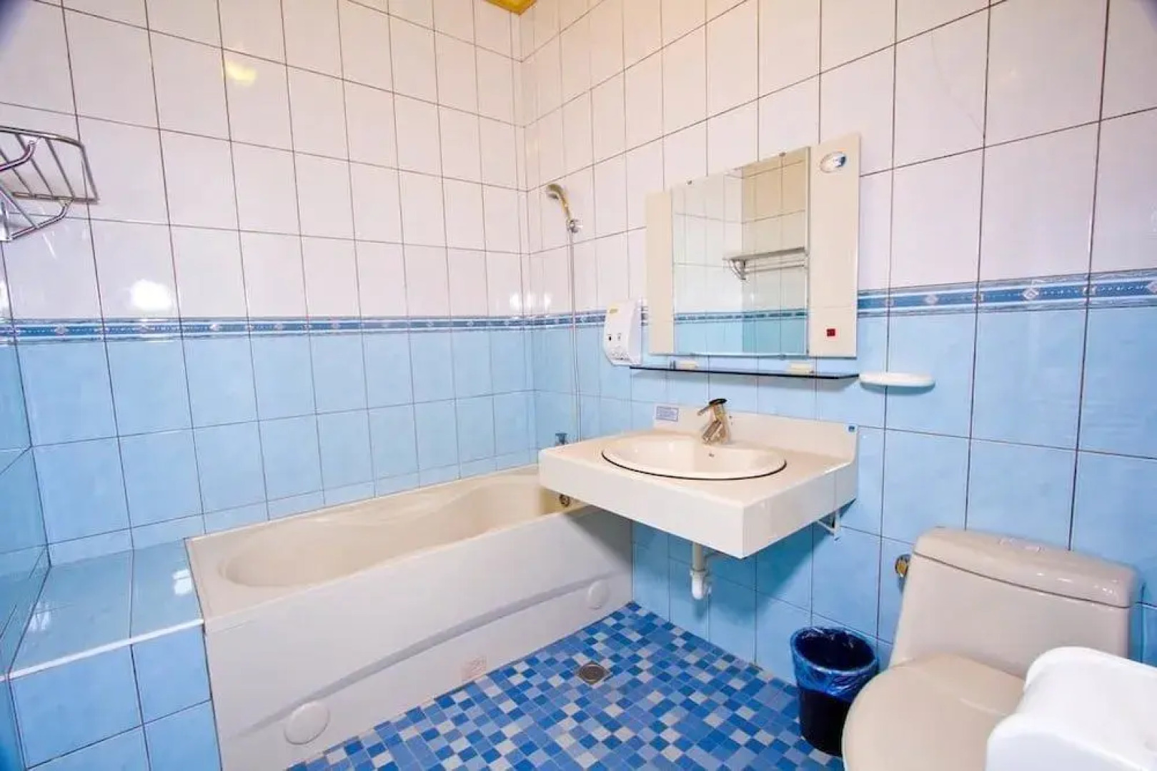 Maple Leaf Holiday Villa